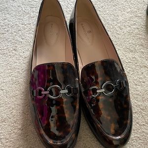 Brand new pair of Bandolino shoes from Macy’s size 9 1/2
